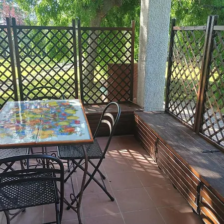 Casa Rosa, Country With Swimming Pool וילה