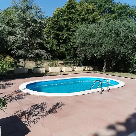 Casa Rosa, Country With Swimming Pool וילה