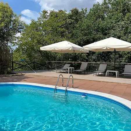 Villa Casa Rosa, Country With Swimming Pool